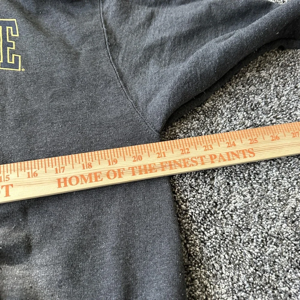 Notre Dame Fighting Irish Sweatshirt Mens Medium NCAA Football Hoodie Pullover‎
